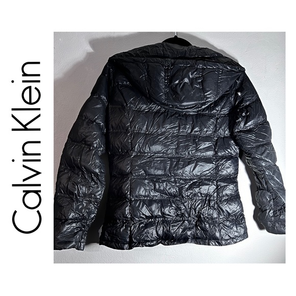 Calvin Klein Packable Puffer Jacket - Picture 2 of 4